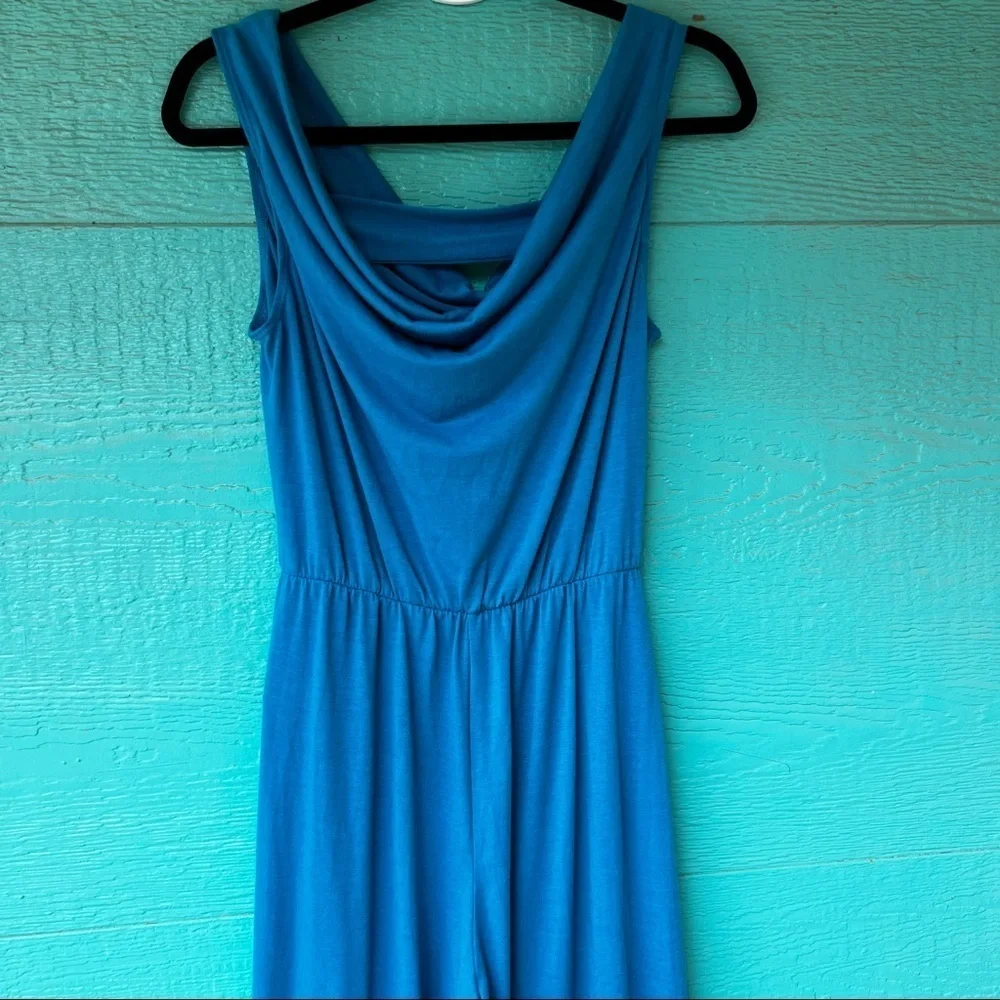 JUMPSUIT SOFT STRETCHY BLUE CUTOUT BELTED SLEEVELESS SIZE MEDIUM - Picture 2 of 8